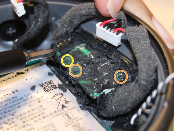 JBL Clip 3 Micro-USB Charging Port Replacement: step 7, image 3 of 3