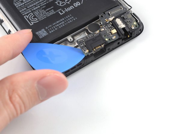 Xiaomi Redmi Note 10S Screen Replacement, Remove the daughterboard: crwdns2935265:026crwdnd2935265:02crwdnd2935265:03crwdne2935265:0