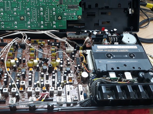 Tascam Portastudio 05 Broken Play Switch: crwdns2935265:03crwdnd2935265:03crwdnd2935265:03crwdne2935265:0