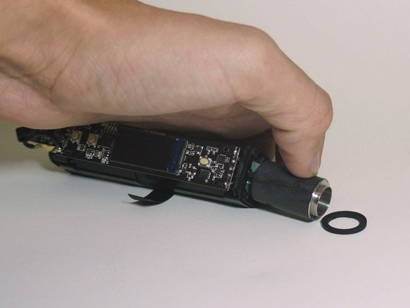 XMAX V3 Pro Disassembly, O-ring Removal: crwdns2935265:012crwdnd2935265:02crwdnd2935265:02crwdne2935265:0