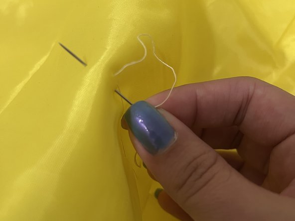 Shortening a Child’s Princess Dress Without Cutting It: 7 단계, 이미지 3개 중 2개