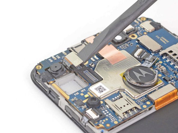 Motorola Moto E6 Plus Rear Cameras Replacement: crwdns2935265:019crwdnd2935265:02crwdnd2935265:03crwdne2935265:0