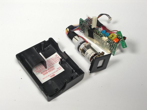 RCA CC310 Viewfinder Replacement: crwdns2935265:07crwdnd2935265:03crwdnd2935265:03crwdne2935265:0