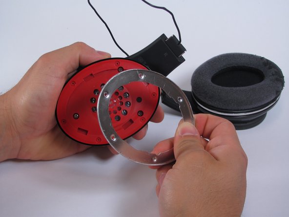 Beats Studio First Generation Speaker Replacement, Speaker: crwdns2935265:09crwdnd2935265:02crwdnd2935265:02crwdne2935265:0