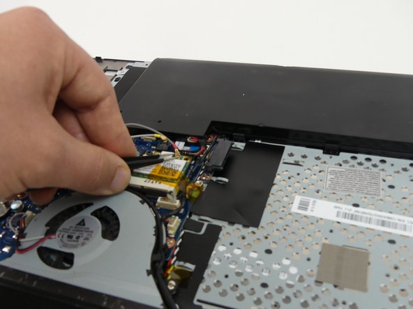 Samsung NP-QX411L Screen Replacement: crwdns2935265:012crwdnd2935265:02crwdnd2935265:03crwdne2935265:0