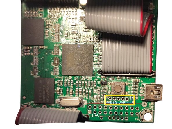 Rewriting corrupted firmware on Digitech JamMan Solo, Take a look at the board: crwdns2935265:04crwdnd2935265:01crwdnd2935265:03crwdne2935265:0