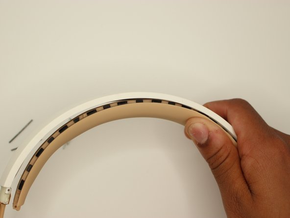 JBL Everest Elite 300 Headband Cushion Replacement: crwdns2935265:06crwdnd2935265:03crwdnd2935265:03crwdne2935265:0