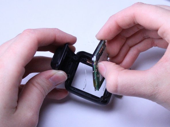 TomTom Runner LCD Screen Replacement Guide: crwdns2935265:011crwdnd2935265:02crwdnd2935265:03crwdne2935265:0