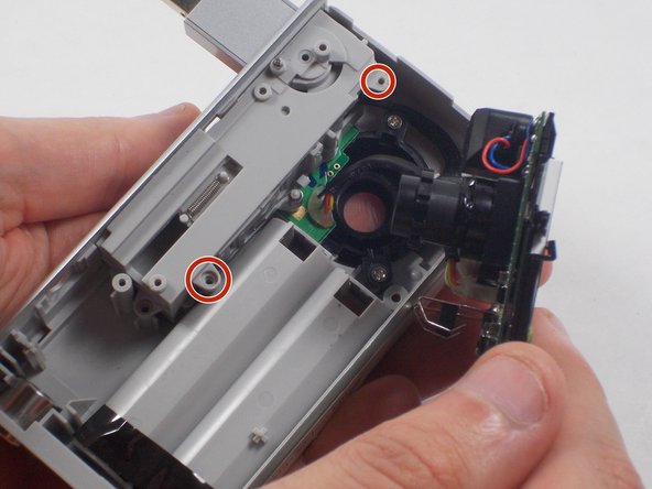 Flip Video Ultra Circuit Board Replacement: crwdns2935265:09crwdnd2935265:02crwdnd2935265:02crwdne2935265:0