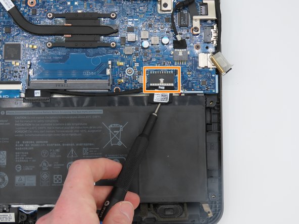 Dell Latitude 3380 Motherboard Replacement, Motherboard: crwdns2935265:03crwdnd2935265:02crwdnd2935265:03crwdne2935265:0