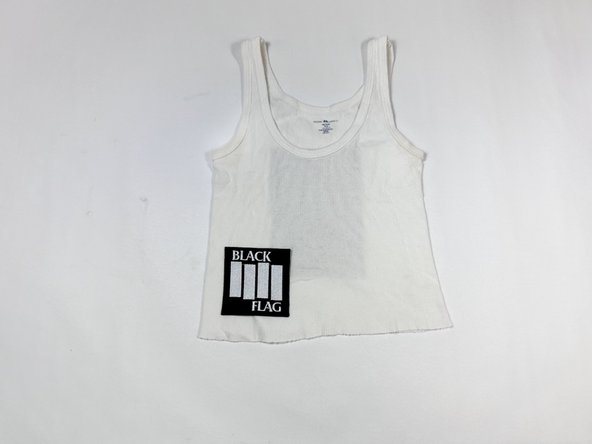 How to Hand Sew Patches Onto a Garment: passo 3, immagine 2 di 2