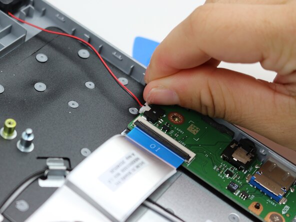 Acer Aspire 3 A315-24PT-R288 Speakers Replacement, Speakers: crwdns2935265:05crwdnd2935265:02crwdnd2935265:03crwdne2935265:0