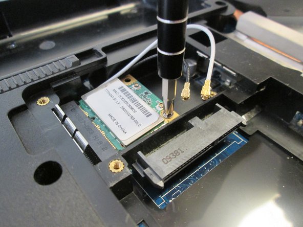 Acer Aspire 7736Z-4809 LCD Module Replacement: crwdns2935265:08crwdnd2935265:02crwdnd2935265:03crwdne2935265:0