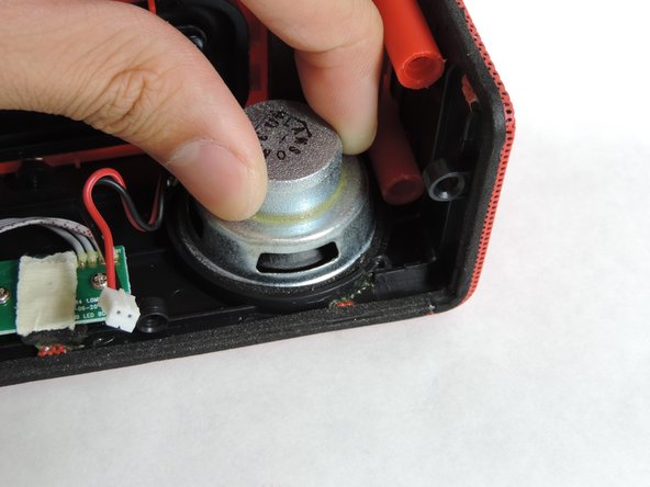 Urge Basics Soundbrick Speaker Woofer Replacement: crwdns2935265:010crwdnd2935265:02crwdnd2935265:03crwdne2935265:0