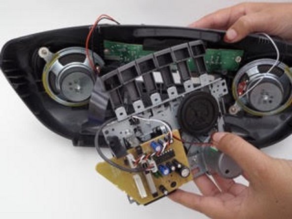 Insignia NS-BCDCAS1 Cassette Door Latch Replacement: crwdns2935265:011crwdnd2935265:03crwdnd2935265:03crwdne2935265:0