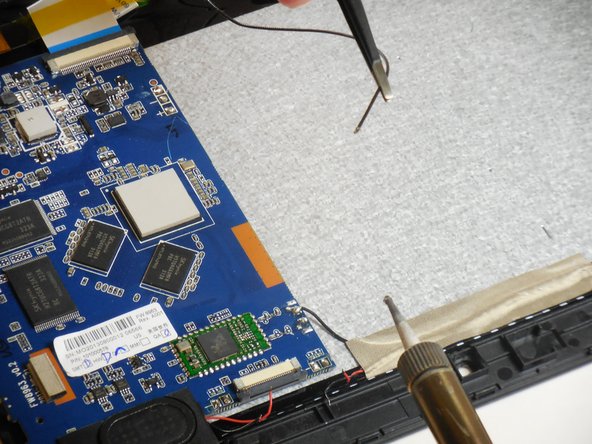 Hannspree Hannspad SN1AT71 Wi-Fi Card Replacement: stap 12, afbeelding 2 van 2