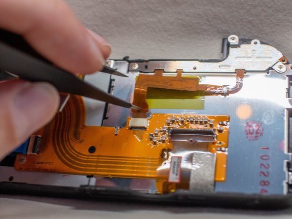 Canon EOS Rebel T2i LCD Screen Assembly Replacement: stap 0, afbeelding 3 van 3