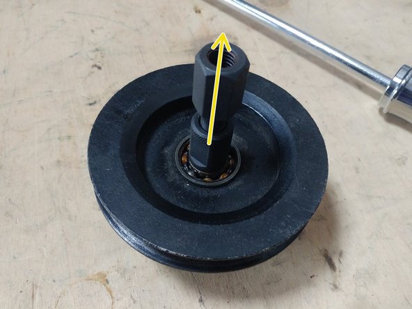 Kinzo 8E116 Center Pulley Bearing Replacement, remove bearings: crwdns2935265:03crwdnd2935265:03crwdnd2935265:03crwdne2935265:0