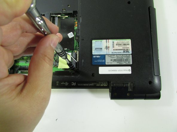 Asus U50F-RBBAG05 Ports (USB/Audio Jack/Microphone Jack/E-SATA) Replacement