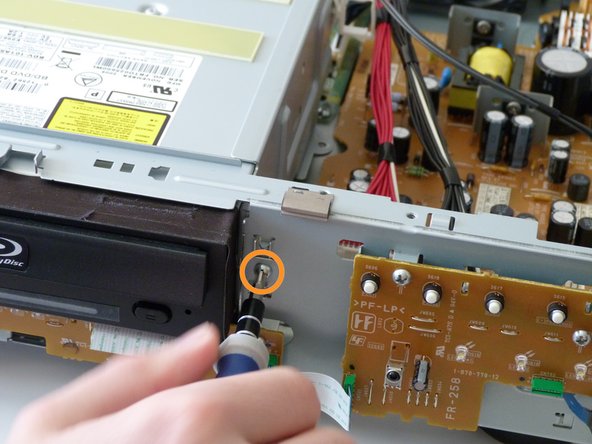 Sony BDP-S1 Optical Drive Motor Replacement: crwdns2935265:07crwdnd2935265:02crwdnd2935265:03crwdne2935265:0