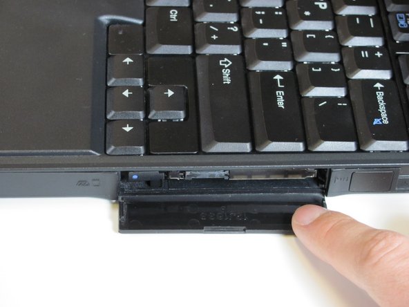 IBM ThinkPad 560z Hard Drive Replacement: crwdns2935265:04crwdnd2935265:02crwdnd2935265:02crwdne2935265:0