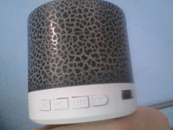 "Soundwave" Generic No-Name Speaker, Note on Device: crwdns2935265:01crwdnd2935265:02crwdnd2935265:02crwdne2935265:0