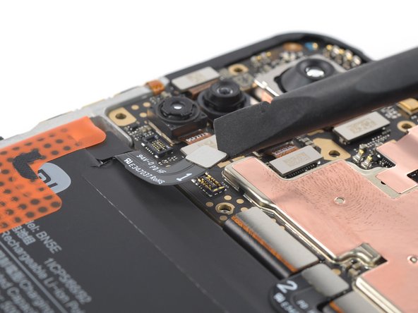 Xiaomi Redmi Note 11 Pro Screen Replacement, Disconnect the battery cables: crwdns2935265:018crwdnd2935265:02crwdnd2935265:03crwdne2935265:0