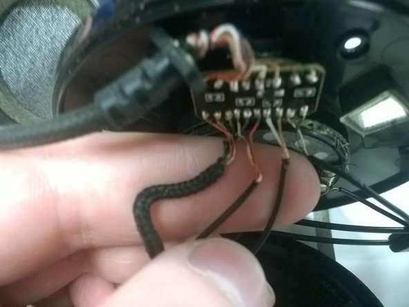 Razer Megalodon – Virtual 7.1 Surround Sound USB Gaming Headset Microphone Boom Replacement: step 4, image 2 of 2