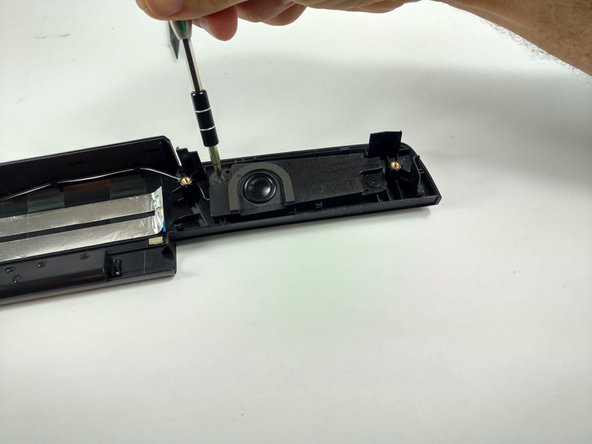 Asus ROG G751JL-BB17T29 Speaker Replacement: stap 0, afbeelding 2 van 3