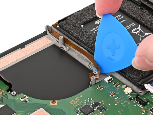 Nintendo Switch 2 Button Board Replacement, Free the button board cable: crwdns2935265:037crwdnd2935265:01crwdnd2935265:02crwdne2935265:0