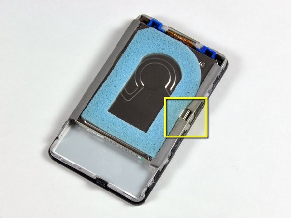 iPod 5th Generation (Video) Side Bumpers Replacement, Side Bumpers: crwdns2935265:012crwdnd2935265:02crwdnd2935265:03crwdne2935265:0