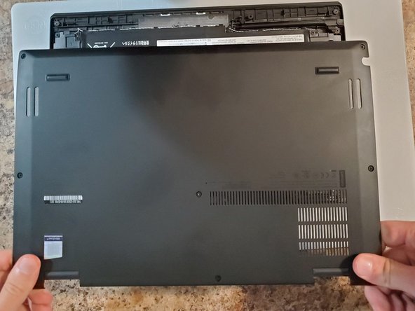 Lenovo ThinkPad X1 Yoga (3rd Gen) SSD Replacement: step 4, image 2 of 3