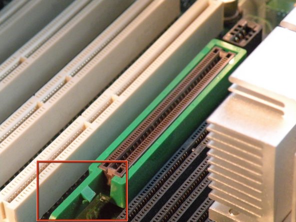 Power Mac G4 Quicksilver Teardown, Graphics Card: crwdns2935265:04crwdnd2935265:02crwdnd2935265:03crwdne2935265:0