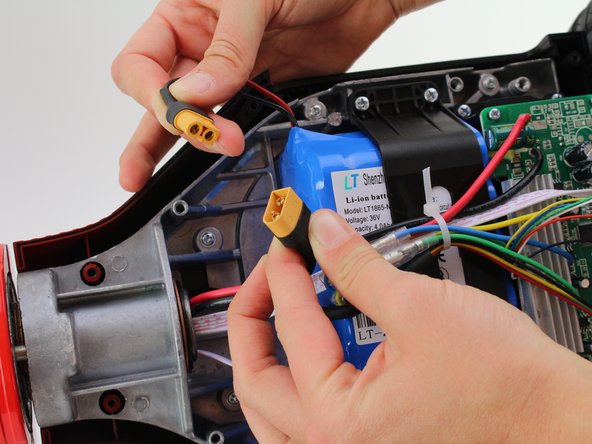 Hover-1 Charger Outer Shell Replacement: crwdns2935265:04crwdnd2935265:02crwdnd2935265:02crwdne2935265:0