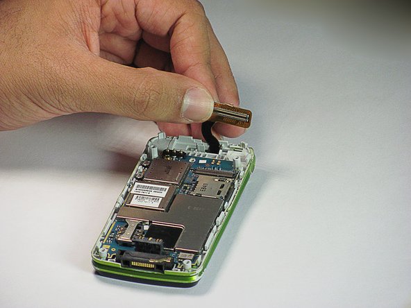 Sony Ericsson TM506 Screen Replacement, Motherboard: crwdns2935265:07crwdnd2935265:02crwdnd2935265:02crwdne2935265:0