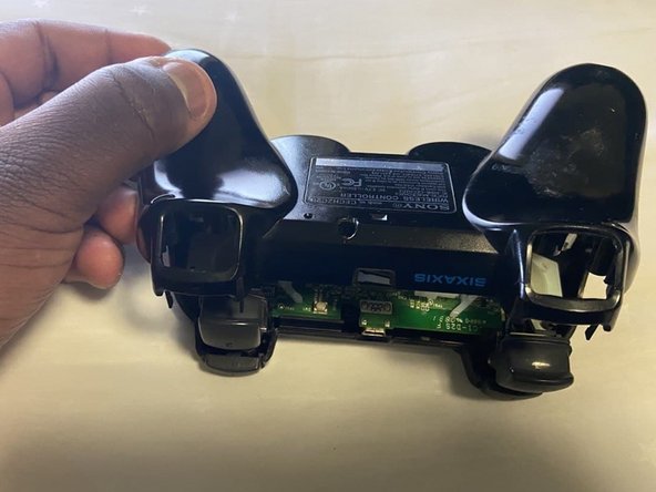 DualShock 3 Front Shell Cover Replacement: crwdns2935265:03crwdnd2935265:02crwdnd2935265:02crwdne2935265:0