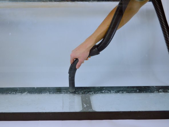 How to Reseal a 55 Gallon Fish Tank: 3 단계, 이미지 3개 중 3개
