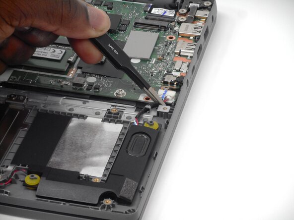 Lenovo IdeaPad 1-15ALC7 Speakers Replacement, Speakers: crwdns2935265:04crwdnd2935265:02crwdnd2935265:03crwdne2935265:0