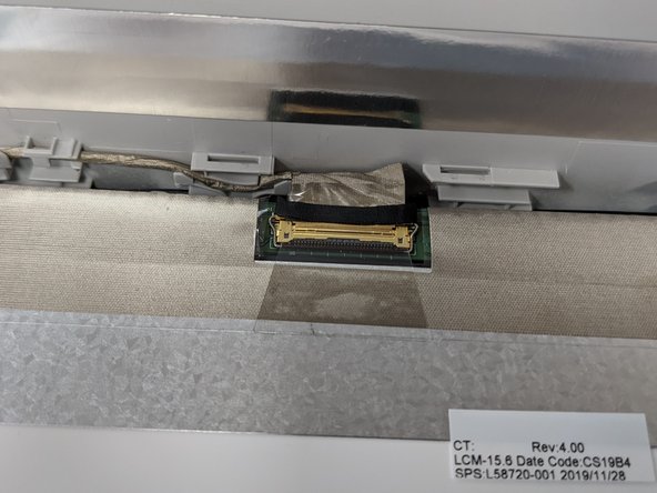 Probook 650 G5 Screen Replacement, Unplug Screen: crwdns2935265:04crwdnd2935265:03crwdnd2935265:03crwdne2935265:0