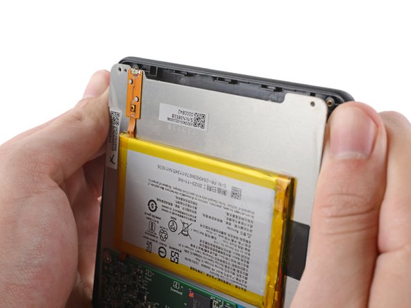 Kobo Clara BW (N365) Front Cover Replacement, Separate the adhesive: crwdns2935265:013crwdnd2935265:03crwdnd2935265:03crwdne2935265:0