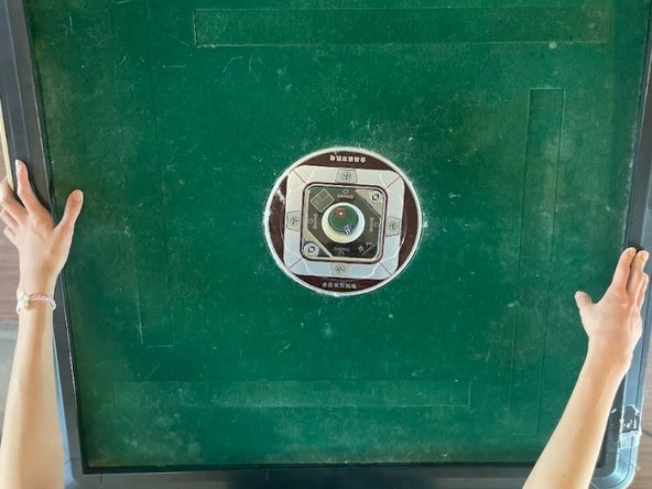 How to Fix a Jammed Mahjong Table: step 6, image 2 of 2