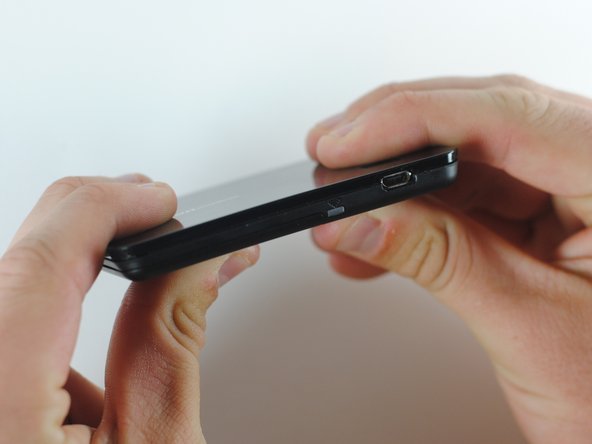 Novatel MiFi 2200 Antenna Replacement: crwdns2935265:09crwdnd2935265:03crwdnd2935265:03crwdne2935265:0