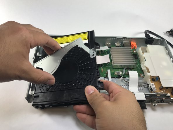 Sony BDP-BX620 Disk Drive Replacement: crwdns2935265:06crwdnd2935265:02crwdnd2935265:02crwdne2935265:0