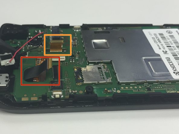 Kyocera Event Motherboard Replacement, Disconnect Cables: crwdns2935265:06crwdnd2935265:03crwdnd2935265:03crwdne2935265:0