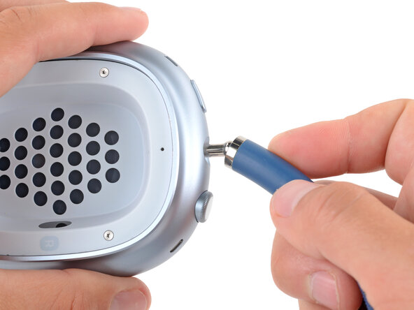 AirPods Max Right Microphone Replacement, Install the right ear cup: step 62, image 2 of 3