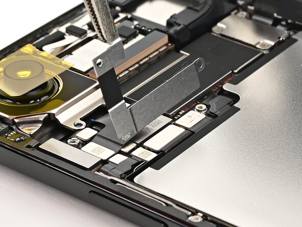 iPhone Air Back Glass Replacement: crwdns2935265:017crwdnd2935265:03crwdnd2935265:03crwdne2935265:0