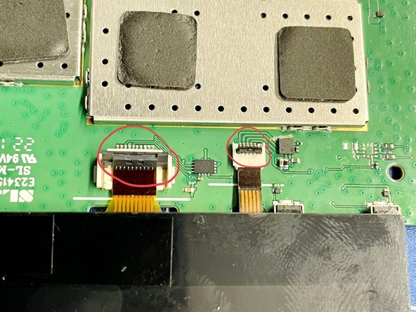 Wahoo Elemnt Roam (WFCC4) Screen and Battery Replacement, Reinstall Mainboard: crwdns2935265:08crwdnd2935265:02crwdnd2935265:02crwdne2935265:0