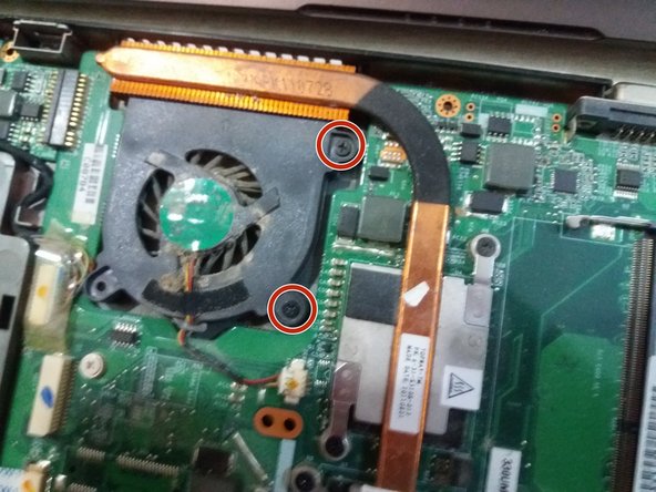 Comment nettoyer le ventilateur du CONDOR L130I3E: crwdns2935265:05crwdnd2935265:02crwdnd2935265:03crwdne2935265:0