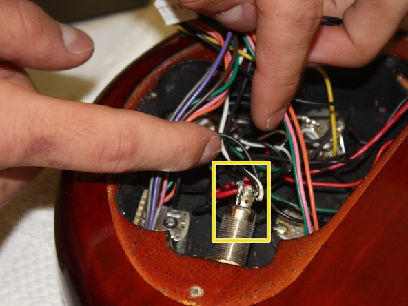 Ibanez 5 String Bass Model SR405QM Output Jack Replacement, Output Jack: crwdns2935265:07crwdnd2935265:03crwdnd2935265:03crwdne2935265:0