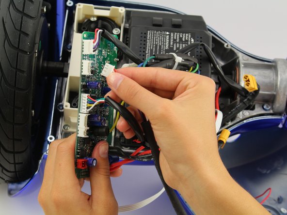 Hover-1 Titan Right Gyroscope Replacement: crwdns2935265:08crwdnd2935265:02crwdnd2935265:02crwdne2935265:0